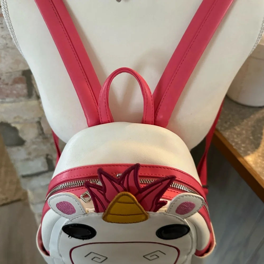 Loungefly Funko PoP! Despicable Me Fluffy Unicorn Kids Backpack - Picture 3 of 9